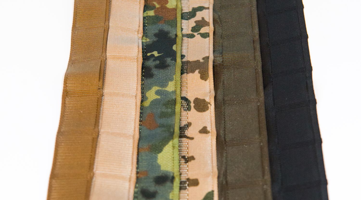 TecSys Molleband der Floessner Tactical Solutions GmbH in Coyote, Tropentarn, Flecktarn, Oliv und Schwarz